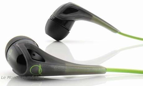 IFA 2010 : AKG noue un partenariat avec Quincy Jones et lance 3 casques audio