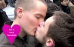 Couple gay 73 - Kiss-in.jpg