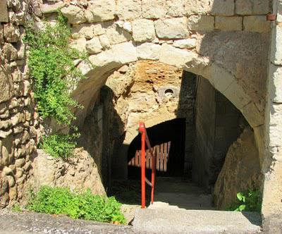 ..Promenons-nous....à Sanziers...