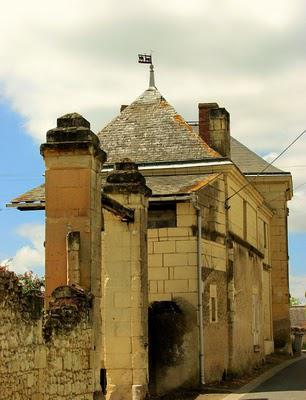 ..Promenons-nous....à Sanziers...