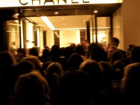 Foule devant Chanel Vogue Fashion Celebration Night 2009
