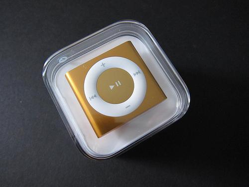 Déballage de l’iPod Shuffle 2010 en photos