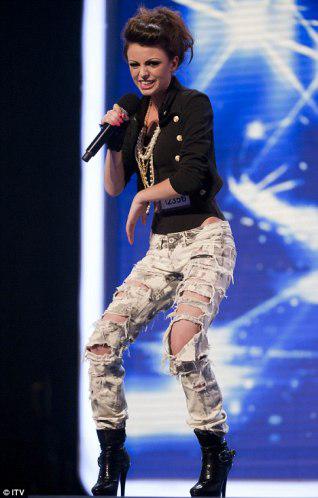 X Factor: Cher Lloyd, 16 ans, un talent brut.