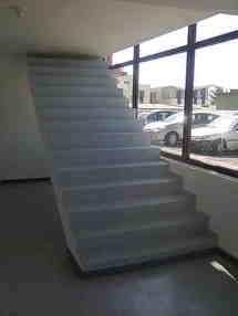 Pôle emploi dans le mur