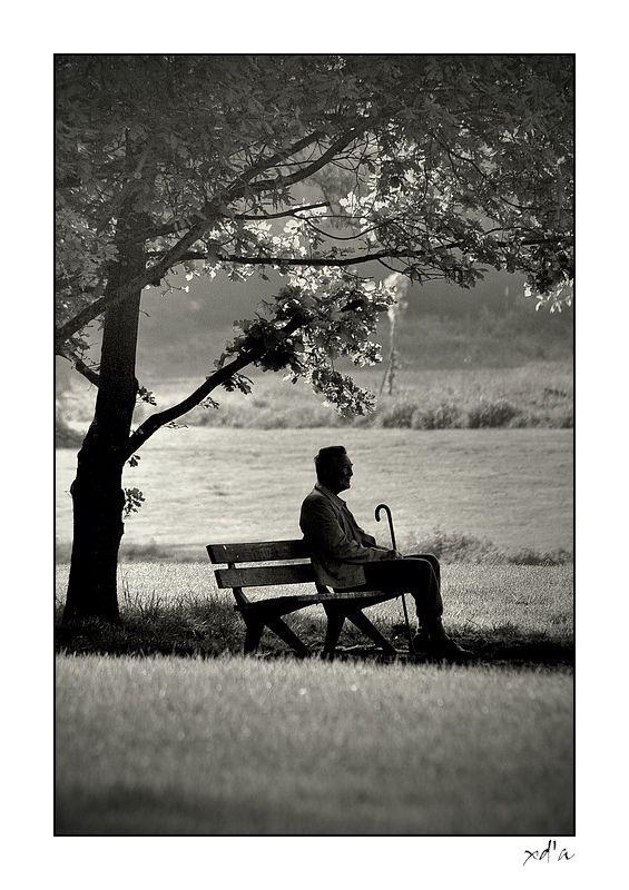 Le désespoir est assis sur un banc (Jacques Prévert)