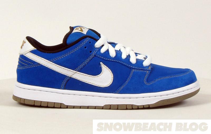nike sb dunk low pro chun li argon blue white Nike SB Dunk Low Pro Street Fighter / Chun Li