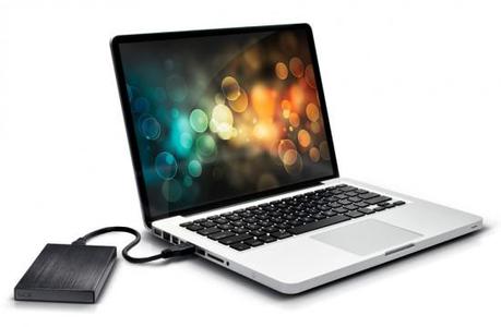 Image lacie rikiki macbook 550x359   LaCie Rikiki USB 3.0