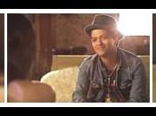 Bruno Mars, Just (video premiere)