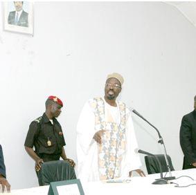 Le MINCOM attend les promoteurs de tv et de radios recalés