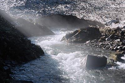 Des cimes, des forêts, le déluge et des hommes (Vallée du Nujiang, 3/?)