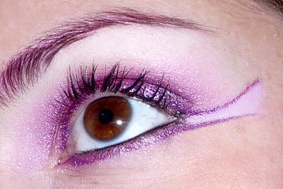 Maquillage égyptien rose/violet