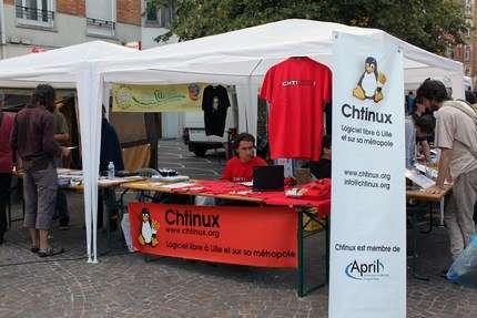 A la Grande Braderie de Lille, il y a les moules… mais aussi le Village du monde libre A la Grande Braderie de Lille, il y a les moules… mais aussi le Village du monde libre