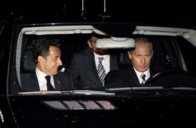 LE CERCLE ROUGEL'inspecteur général des services :Et...