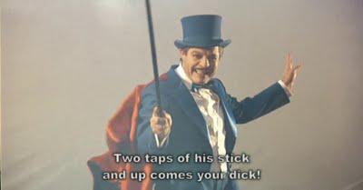 Mandrake is MandrakeDevant les portes de la grotte fleuri...