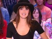 Charlotte Regardez strip-tease insultes direct (vidéo)