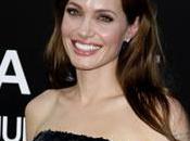 Angelina Jolie désignée célébrité modèle devant George Clooney