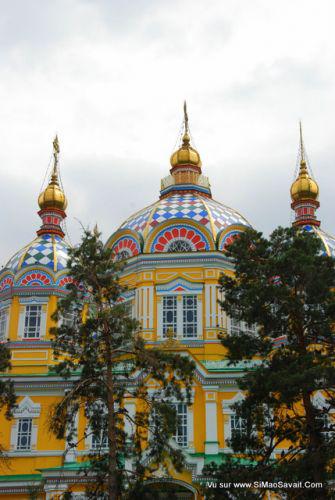 Almaty, ce sont aussi les chefs d'oeuvres orthodoxes, le parc Panfilov et son style stariste