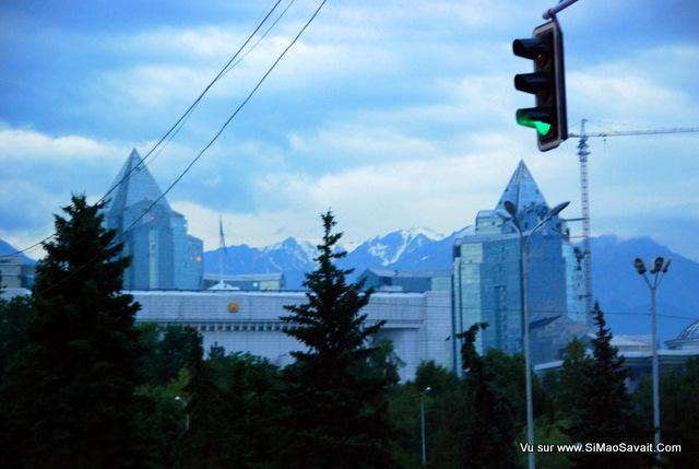 Promenade solitaire dans les rue d'Almaty