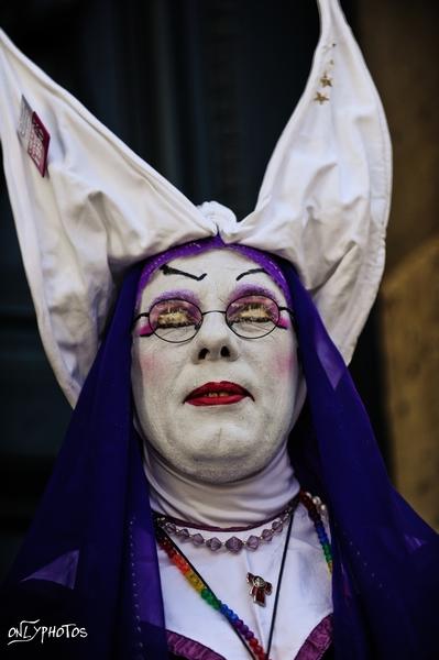 procession-soeur-perpetuelle-indulgence-08