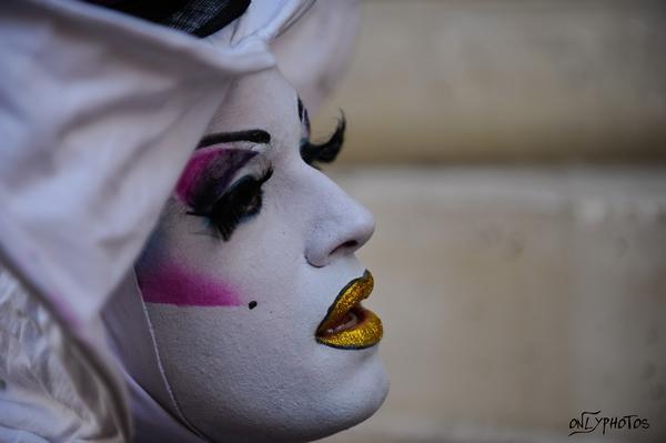 procession-soeur-perpetuelle-indulgence-09