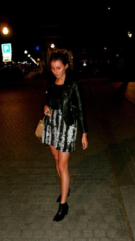 Image and video hosting by TinyPic