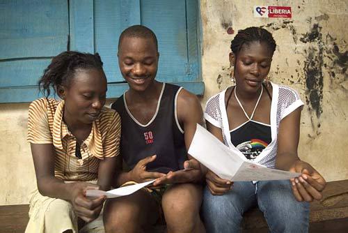 liberia concours jeunes reporters cicr ong communication pub