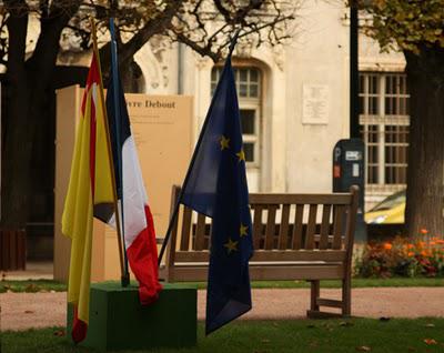 Le Livre s'installe sur la Place