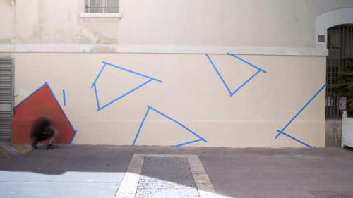 Quand les murs se mettent à danser par Dulux Valentine