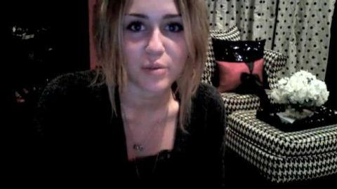 Miley Cyrus ... Elle dément toutes les fausses rumeurs en vidéo