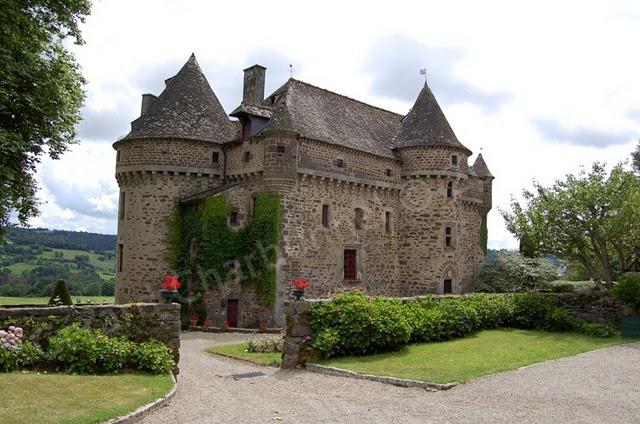 Château d'Auzers - Cantal