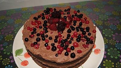 DEVIL'S FOOD CAKE AU CHOCOLAT&FRUIT; ROUGE