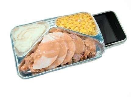 turkey-dinner-iphone-protector