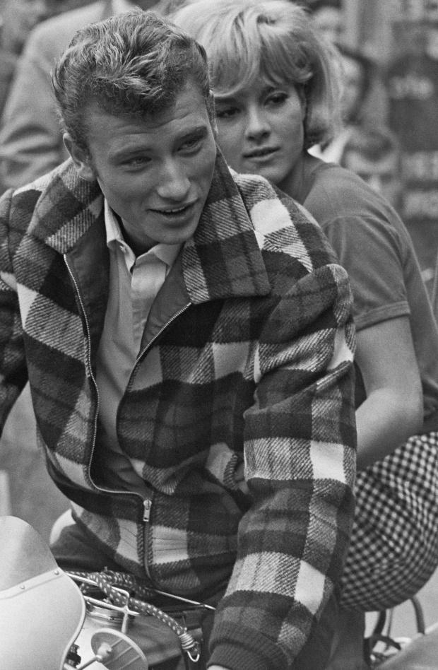 SIPA_00471990_000003