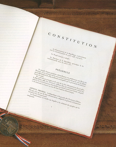 constitutionbabel2.bmp