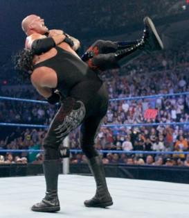 Chokeslam de l'Undertaker sur Kane