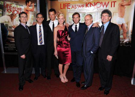 Josh_Lucas_Life_Know_New_York_Premiere_Inside_FvBvY64_bQul.jpg