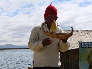 Puno, le la Titicaca et les iles Uros