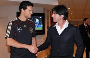 Low compte encore sur Ballack