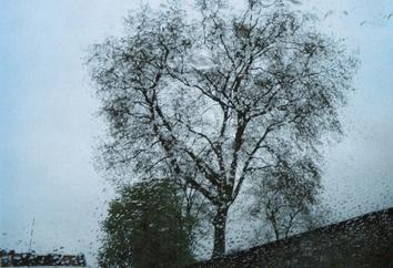 Fortes pluies orageuses et vent fort de lundi jusqu'à mardi vers la mi-journée