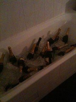 59962_441047094343_851129343_4965101_1808609_n