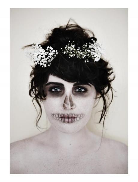 White Sea: Mountaineer - MP3
Derrière ce teint blafard et cette... White Sea: Mountaineer - MP3
Derrière ce teint blafard et cette...