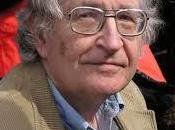 Stratégies Manipulation Noam Chomsky.