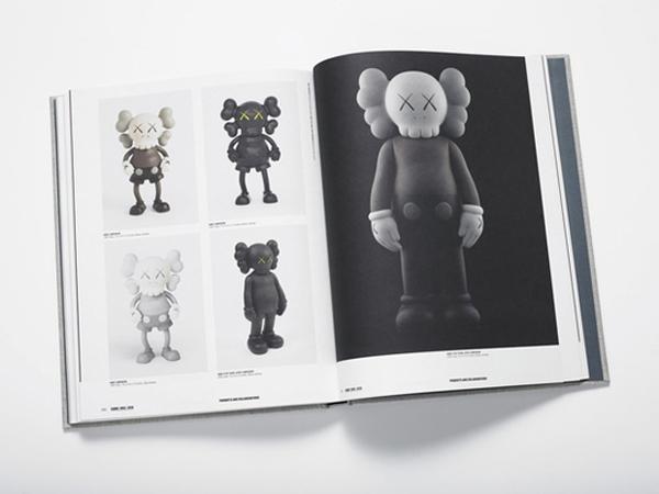 KAWS BOOK BY RIZZOLI – PREVIEW