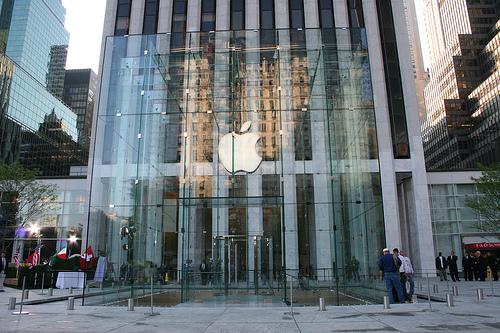 apple_store_fifth_avenue apple_store_fifth_avenue