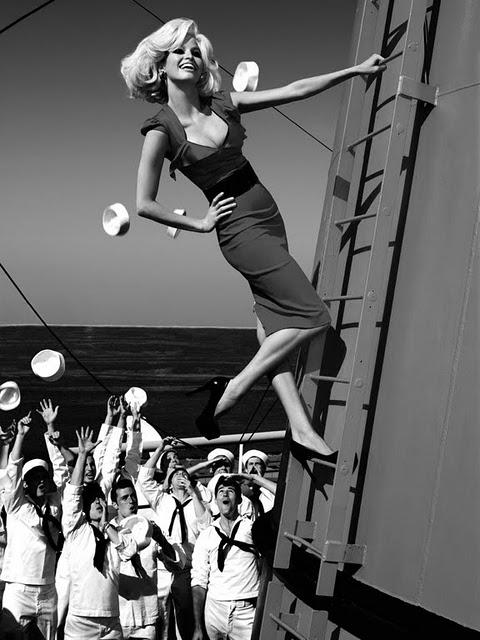 Guess by Marciano, Hiver 2010/2011