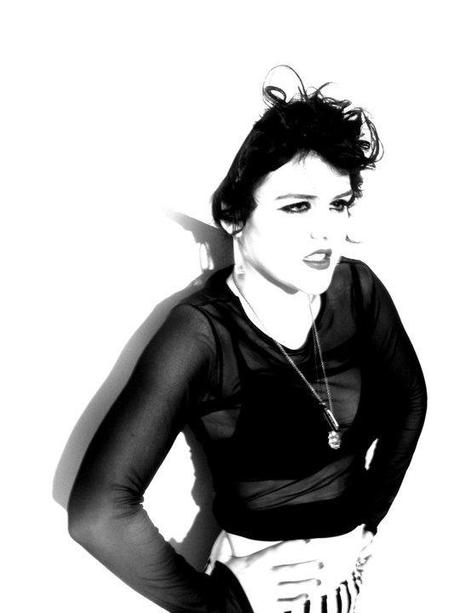 Spark: Revolving (Monsieur Adi Rework, Allegro In C Minor) - MP3...