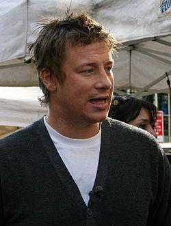 Andrew Lansley présente ses excuses à Jamie Oliver