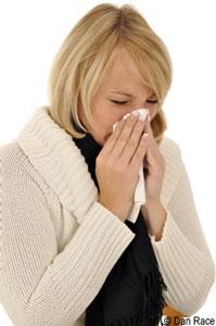 Rhume, maux de gorge : le réflexe huiles essentielles