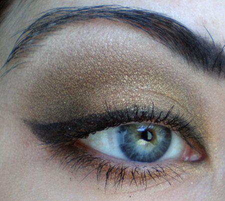 Make Up #75 : Camaïeu de brun doré