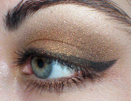 Make Up #75 : Camaïeu de brun doré